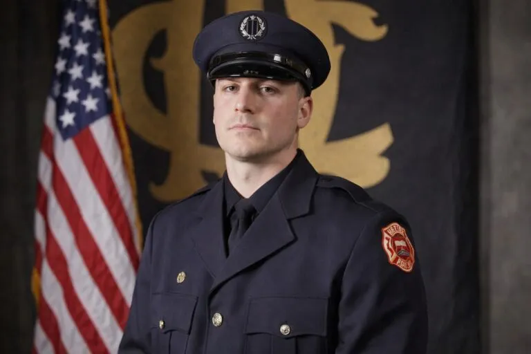 Luto por Michael Altman tras incendio en Chicago que evidenció riesgos urbanos y seguridad comunitaria