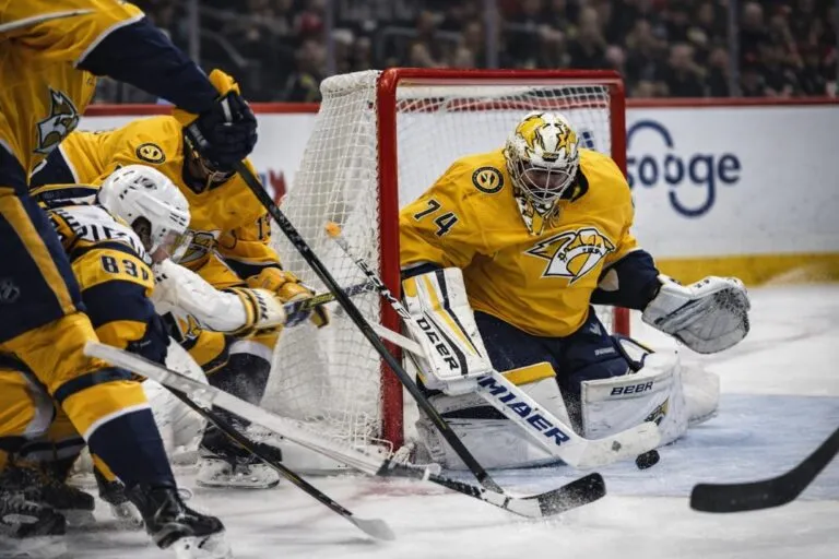 Nashville Predators compiten en Chicago para asegurar su lugar en playoffs de la Conferencia Oeste NHL