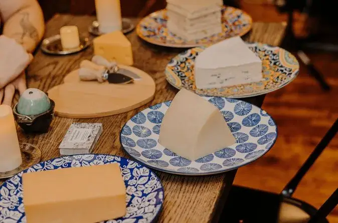 Chicago y el queso en deep dish pizza con gastronomía innovadora y consumo en crecimiento