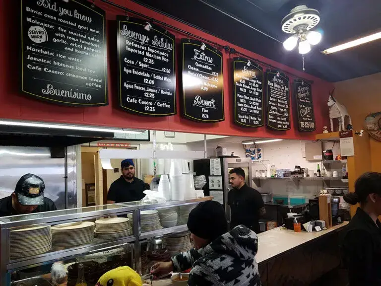 fondas mexicanas en Chicago destacan por su comida casera, tradición y autenticidad en barrios latinos