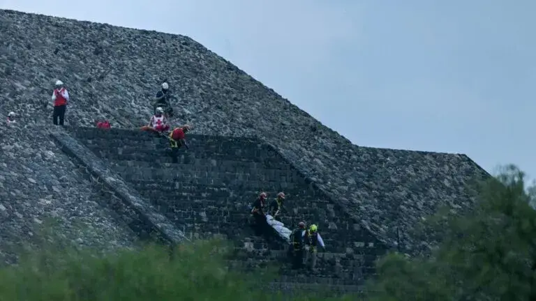 Tiroteo en Teotihuacán con turistas evacuando zona arqueológica tras ataque armado