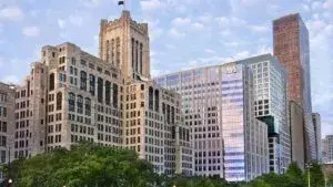 Residencia médica en Chicago dentro de hospital moderno con estudiantes y tecnología clínica avanzada