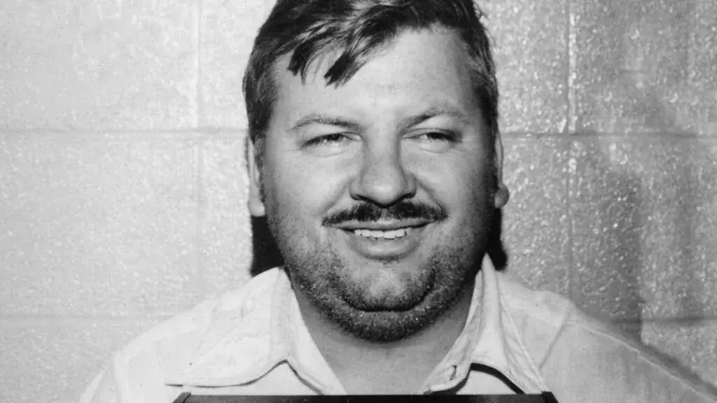 Investigación relacionada con el asesino serial de Chicago John Wayne Gacy y el impacto histórico del caso criminal