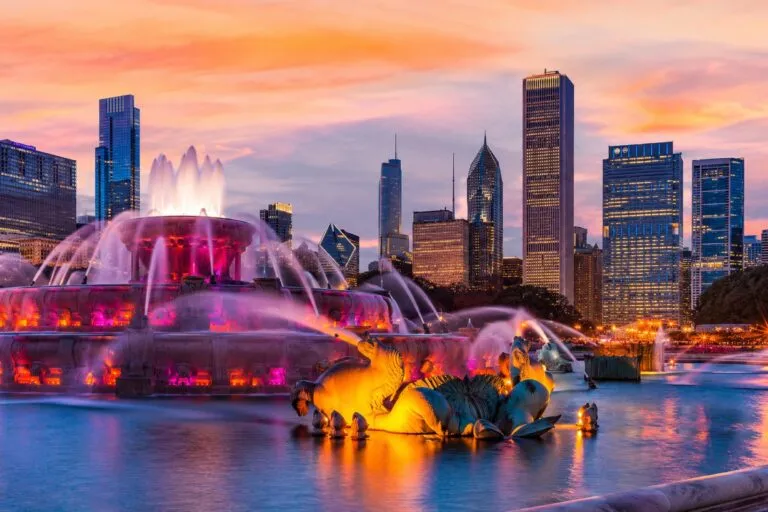 Switch on Summer Chicago en Buckingham Fountain con actividades culturales gratuitas en Illinois
