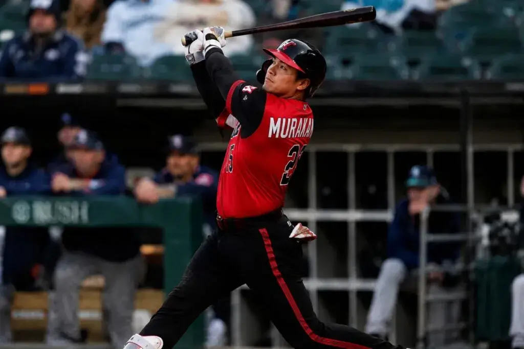 Munetaka Murakami sale lesionado mientras White Sox analiza su recuperación tras brillante inicio en MLB