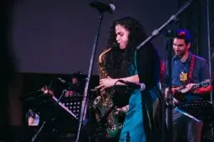 Improvisación en Chicago impulsa nuevas corrientes del jazz y fortalece la cultura musical en Estados Unidos