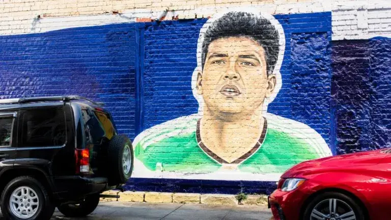 Mural del Tri en La Villita durante el Mundial 2026 fortalece la identidad mexicana en Chicago.