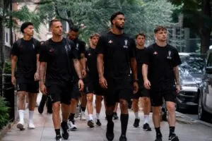 Liverpool en Chicago durante su gira estadounidense con entrenamiento y adaptación antes de los amistosos en Estados Unidos.