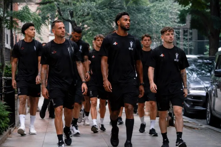 Liverpool en Chicago durante su gira estadounidense con entrenamiento y adaptación antes de los amistosos en Estados Unidos.