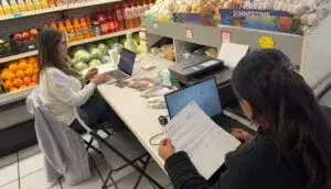 Programa Remesas seguras Morelos brinda apoyo e identidad a migrantes en Chicago.