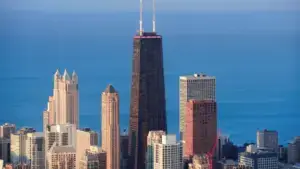 Lavado de dinero en Chicago aparece en investigaciones federales relacionadas con narcotráfico, fraudes, efectivo y empresas.