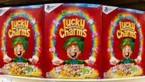 Mills elimina colorantes artificiales de cereales como Trix y Lucky Charms en Estados Unidos