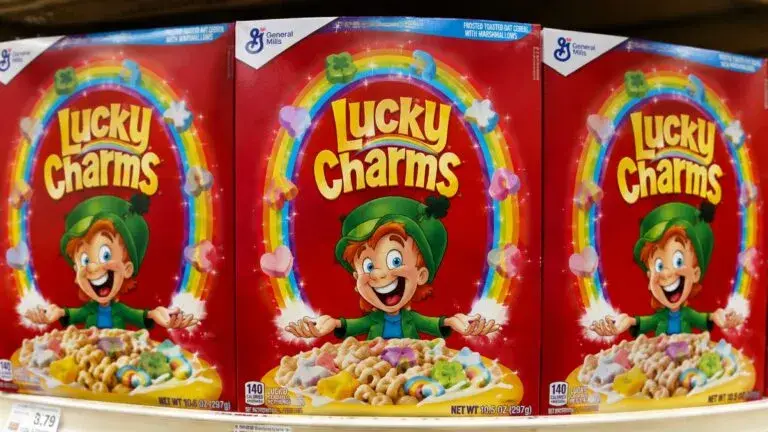 Mills elimina colorantes artificiales de cereales como Trix y Lucky Charms en Estados Unidos
