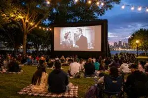 Noches de cine gratis en los parques de Chicago