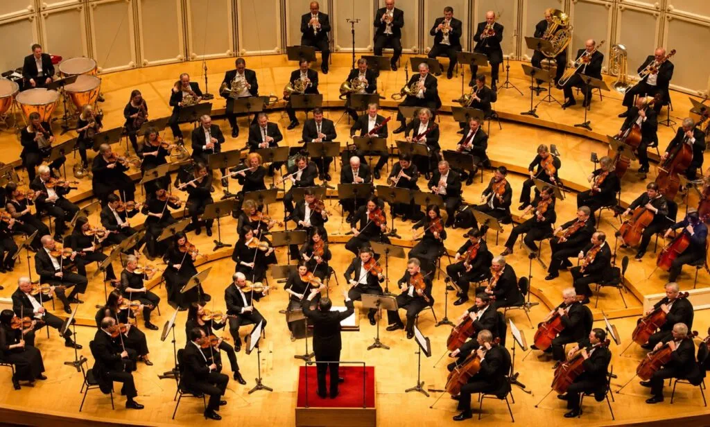 Chicago Symphony presenta una nueva identidad para su oferta musical y cultural en Chicago.