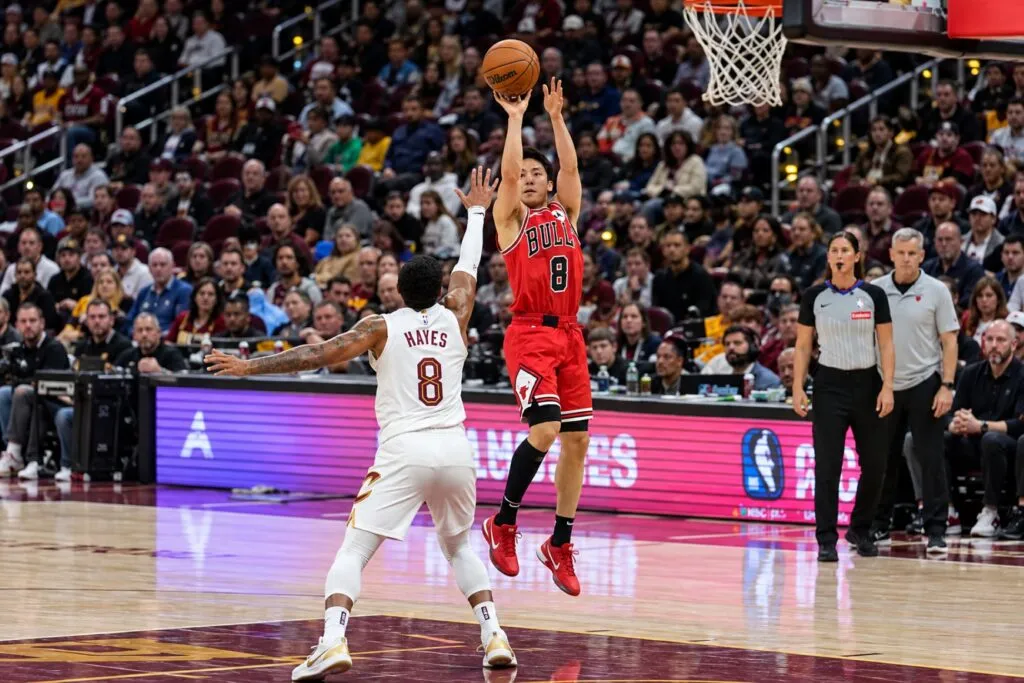 Chicago Bulls enfrentan a Minnesota y cierran la pretemporada con Caleb Wilson como figura destacada en el United Center de Chicago.